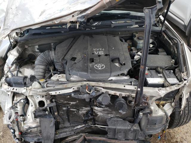 Photo 7 from auction – 2004 TOYOTA 4RUNNER SR with VIN JTEZU14R840028835
