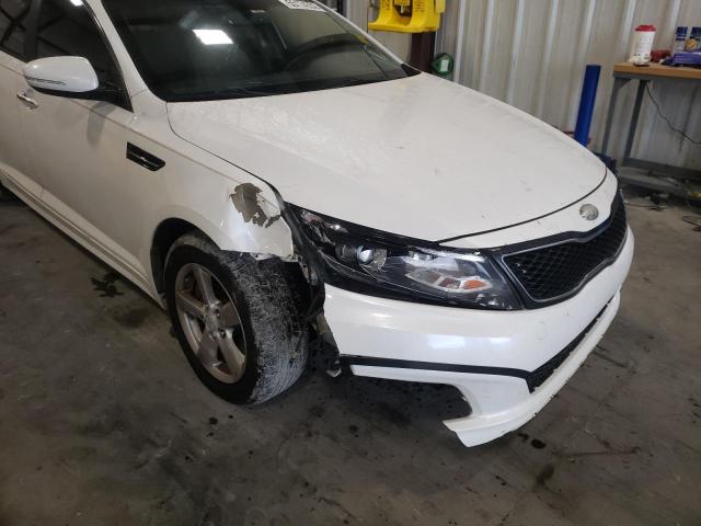 Photo 9 from auction – 2014 KIA OPTIMA LX with VIN KNAGM4A75E5464172