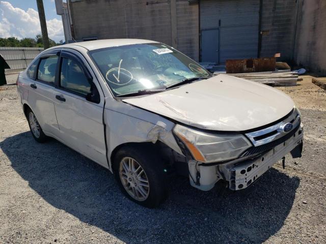 FORD FOCUS SE 2011 with VIN 1FAHP3FN6BW124654 - Photo from auction