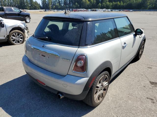 Photo 4 from auction – 2010 MINI COOPER with VIN WMWMF3C55ATU78078
