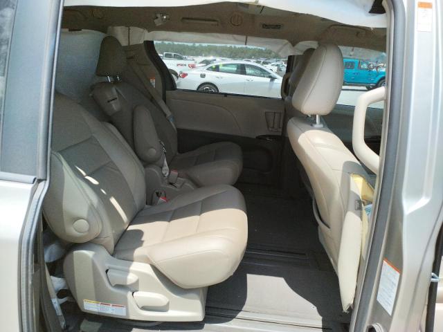 Photo 6 from auction – 2017 TOYOTA SIENNA XLE with VIN 5TDYZ3DC5HS865585