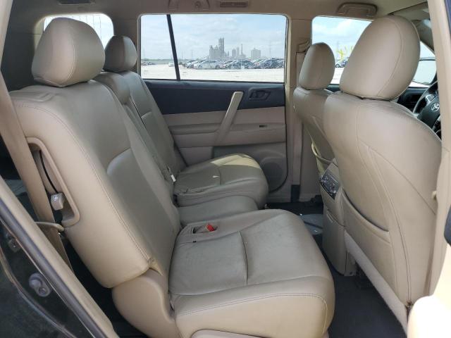 Фото 6 с аукциона – 2013 TOYOTA HIGHLANDER с VIN 5TDZA3EH1DS040787
