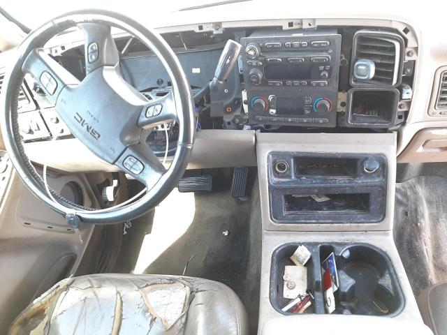 Photo 9 from auction – 2005 GMC NEW SIERRA with VIN 2GTEC13T551114631