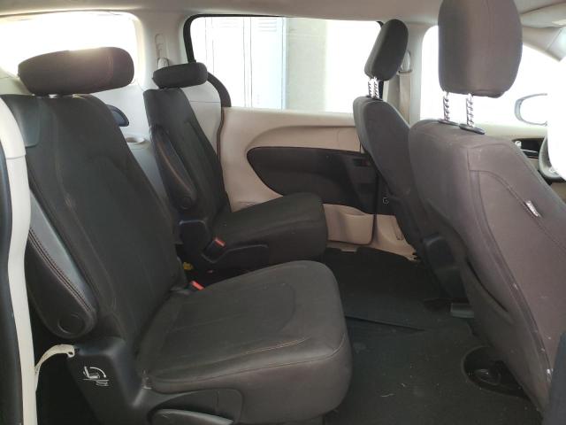 Photo 6 from auction – 2017 CHRYSLER PACIFICA T with VIN 2C4RC1DG3HR739845