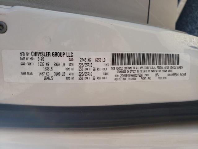 Photo 10 from auction – 2010 CHRYSLER TOWN & COU with VIN 2A4RR4DE6AR137696