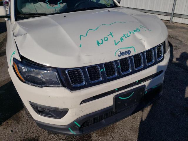 Photo 9 from auction – 2017 JEEP COMPASS LA with VIN 3C4NJCBB8HT669327