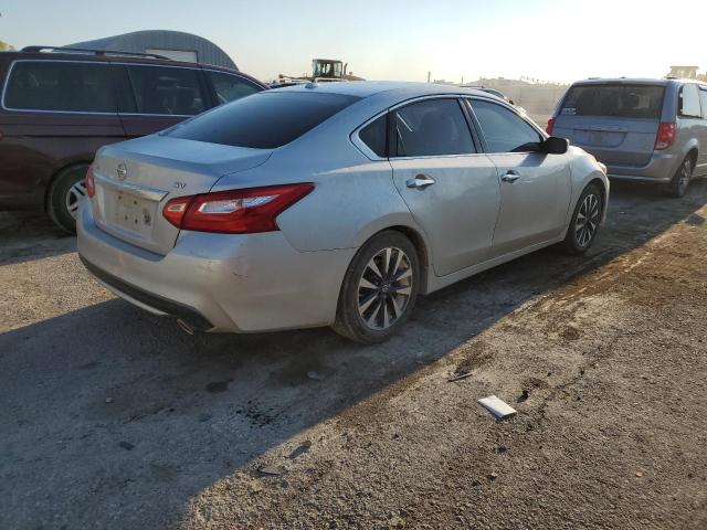 Photo 4 from auction – 2017 NISSAN ALTIMA 2.5 with VIN 1N4AL3AP4HC272091