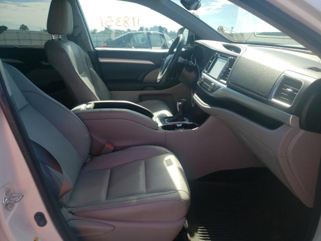 Photo 5 from auction – 2015 TOYOTA HIGHLANDER with VIN 5TDJKRFHXFS185907