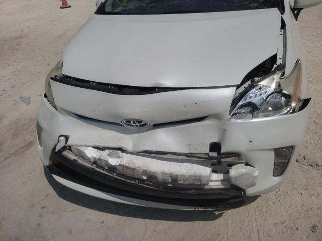 Photo 9 from auction – 2014 TOYOTA PRIUS with VIN JTDKN3DU7E0391549