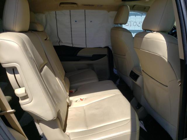 Photo 6 from auction – 2016 TOYOTA HIGHLANDER with VIN 5TDJKRFH1GS228791