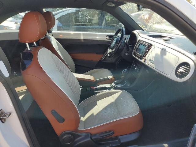 Photo 5 from auction – 2017 VOLKSWAGEN BEETLE 1.8 with VIN 3VWF17AT5HM631227