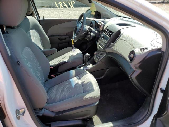 Photo 5 from auction – 2012 CHEVROLET SONIC with VIN 1G1JA5SH1C4228953
