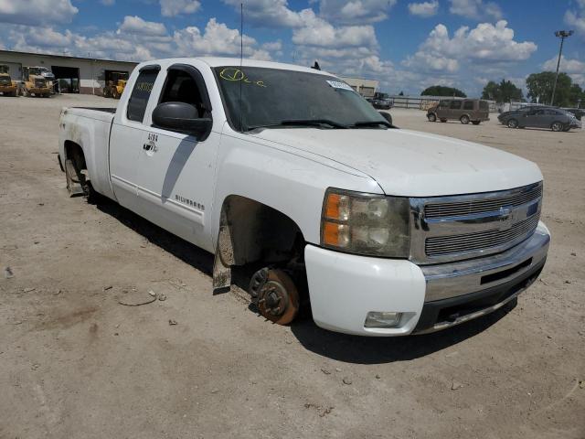CHEVROLET SILVERADO 2011 with VIN 1GCRKSE39BZ140062 - Photo from auction