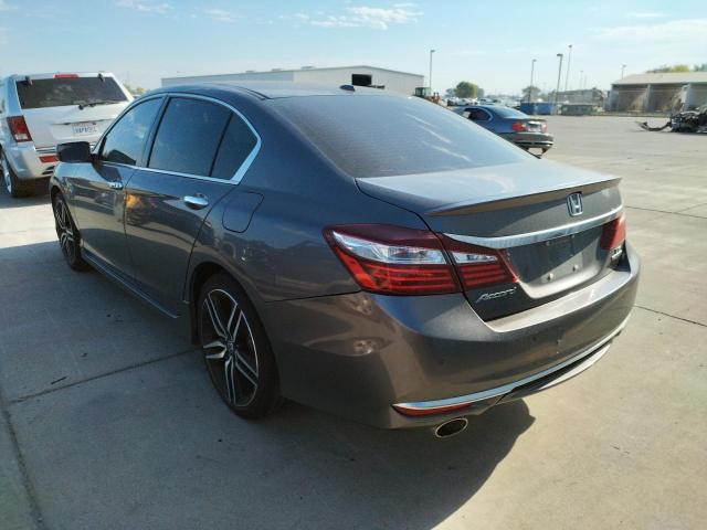 Photo 3 from auction – 2017 HONDA ACCORD TOU with VIN 1HGCR3F97HA044563