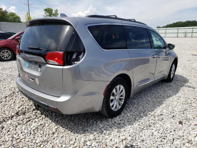 Photo 4 from auction – 2017 CHRYSLER PACIFICA T with VIN 2C4RC1BG9HR795503