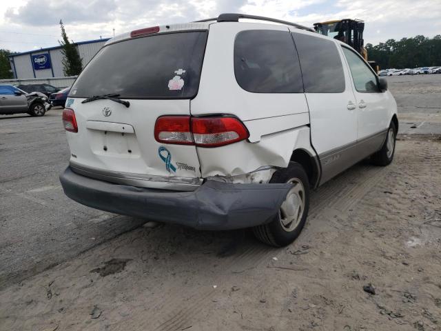 Photo 4 from auction – 2002 TOYOTA SIENNA LE with VIN 4T3ZF13C12U473020