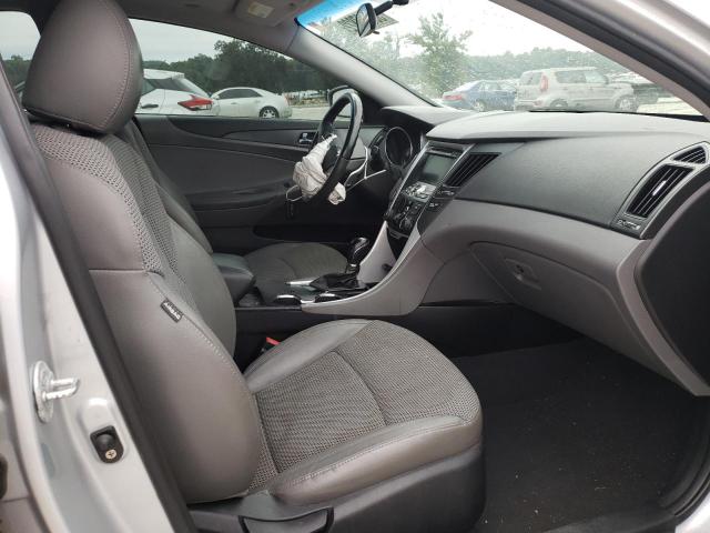 Photo 5 from auction – 2011 HYUNDAI SONATA SE with VIN 5NPEC4AC0BH114065
