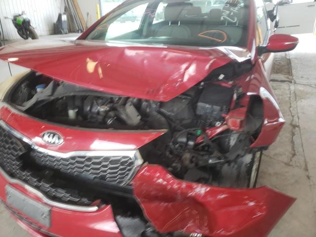 Photo 9 from auction – 2016 KIA FORTE LX with VIN KNAFX4A6XG5439152