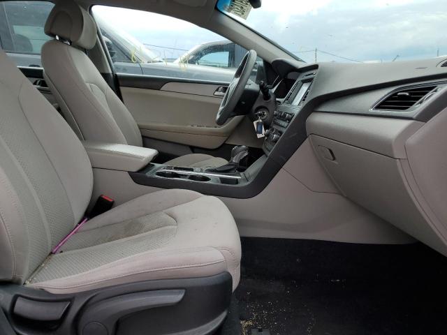 Photo 5 from auction – 2016 HYUNDAI SONATA SE with VIN 5NPE24AF0GH379301