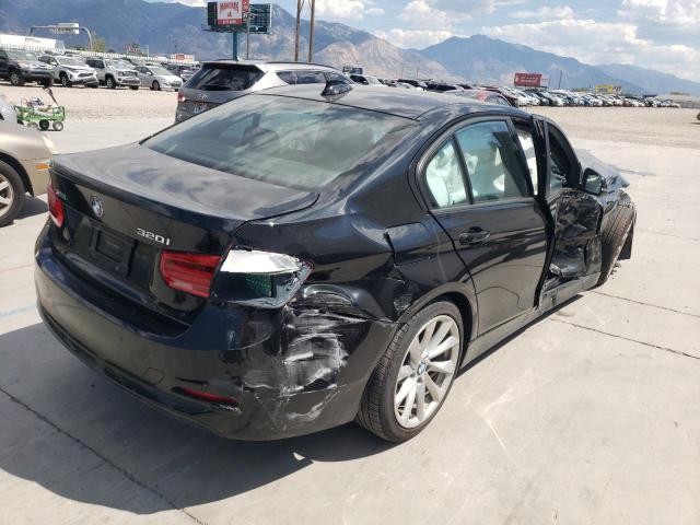 Photo 4 from auction – 2017 BMW 320 XI with VIN WBA8E5G35HNU45136