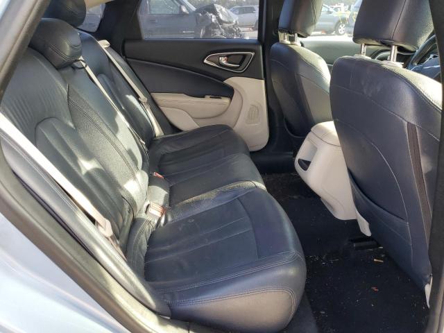 Photo 6 from auction – 2015 CHRYSLER 200 LIMITE with VIN 1C3CCCAB4FN655509