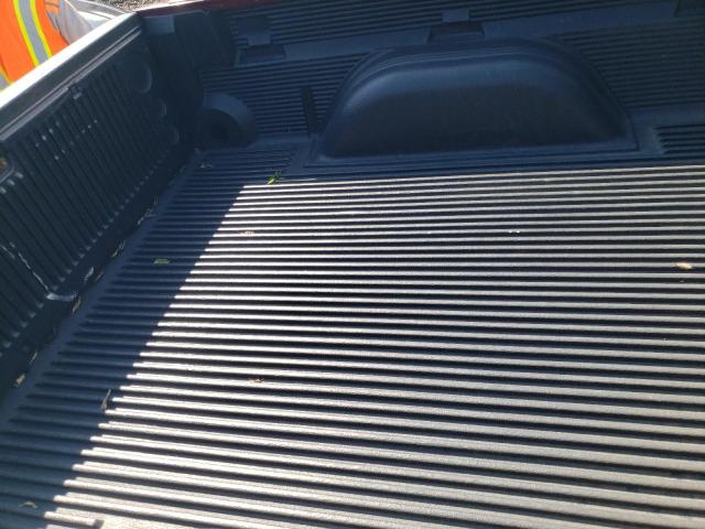 Photo 6 from auction – 2000 CHEVROLET SILVERADO with VIN 1GCEC14T1YZ199400