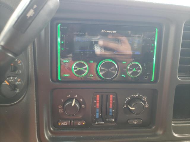 Photo 9 from auction – 2005 GMC NEW SIERRA with VIN 1GTEK19BX5E150637