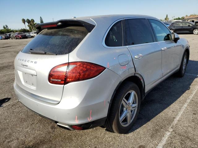 Photo 4 from auction – 2012 PORSCHE CAYENNE with VIN WP1AA2A27CLA08112