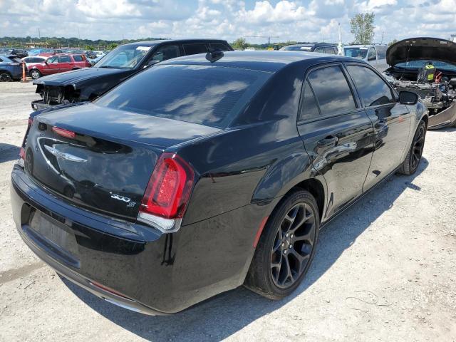 Photo 4 from auction – 2019 CHRYSLER 300 S with VIN 2C3CCABG4KH697437