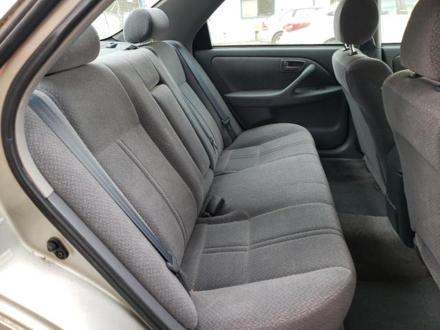 Photo 6 from auction – 2000 TOYOTA CAMRY CE with VIN 4T1BG22K8YU664528