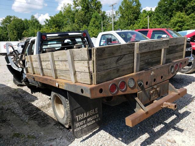 Photo 3 from auction – 2002 CHEVROLET SILVERADO with VIN 1GBJK39G62F166365