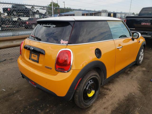 Photo 4 from auction – 2017 MINI COOPER with VIN WMWXP5C38H2G60641
