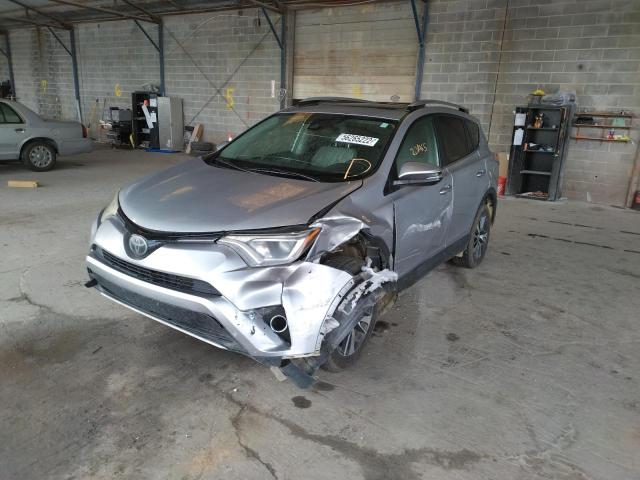 Photo 9 from auction – 2017 TOYOTA RAV4 XLE with VIN 2T3RFREV8HW543649