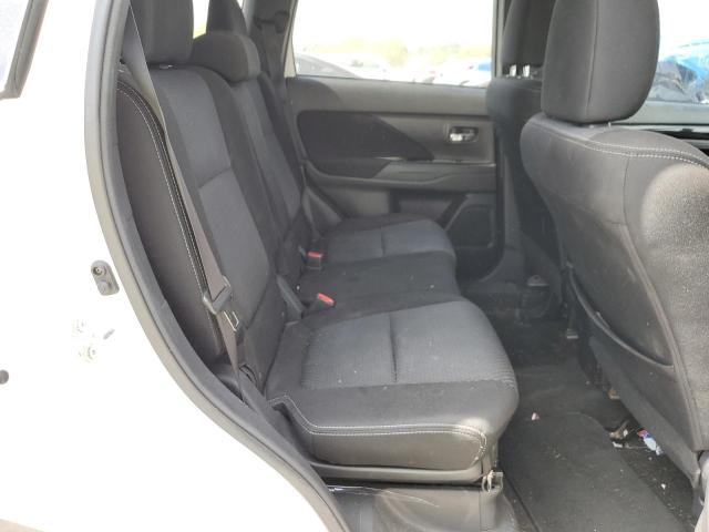 Photo 6 from auction – 2018 MITSUBISHI OUTLANDER with VIN JA4AD3A35JZ069566