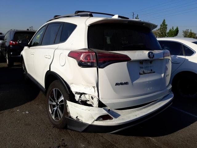 Photo 3 from auction – 2016 TOYOTA RAV4 XLE with VIN JTMWFREV7GJ081505