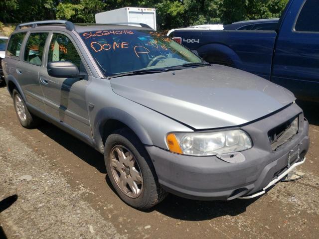 VOLVO XC70 2005 with VIN YV1SZ592251182733 - Photo from auction