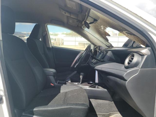 Photo 5 from auction – 2016 TOYOTA RAV4 LE with VIN JTMBFREV7GJ091983