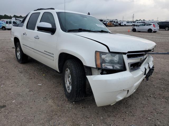CHEVROLET AVALANCHE 2011 with VIN 3GNTKGE37BG255706 - Photo from auction