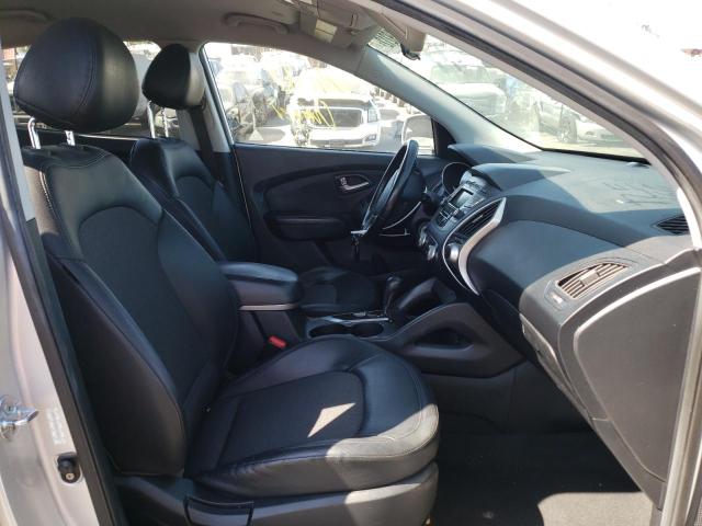 Photo 5 from auction – 2011 HYUNDAI TUCSON GLS with VIN KM8JU3AC3BU159525