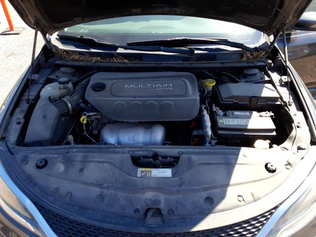 Photo 7 from auction – 2016 CHRYSLER 200 LIMITE with VIN 1C3CCCAB7GN160898