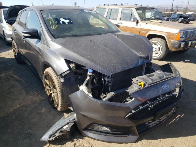 FORD FOCUS ST 2015 with VIN 1FADP3L93FL256879 - Photo from auction