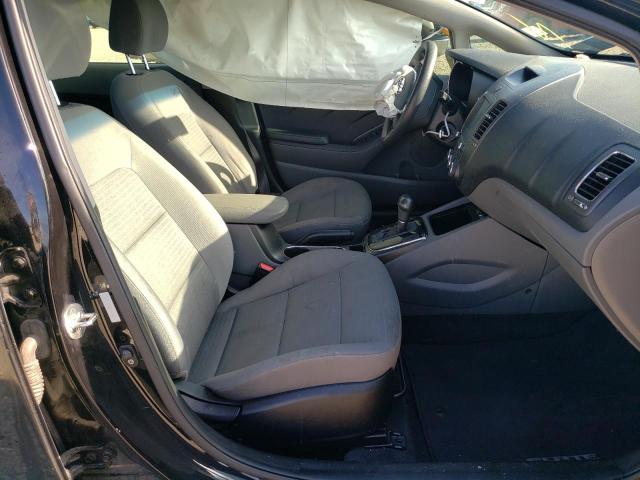 Photo 5 from auction – 2018 KIA FORTE LX with VIN 3KPFL4A75JE247866