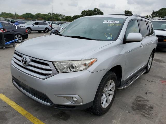 Photo 2 from auction – 2013 TOYOTA HIGHLANDER with VIN 5TDBK3EH1DS269260