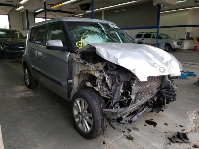 KIA SOUL + 2012 with VIN KNDJT2A61C7382917 - Photo from auction