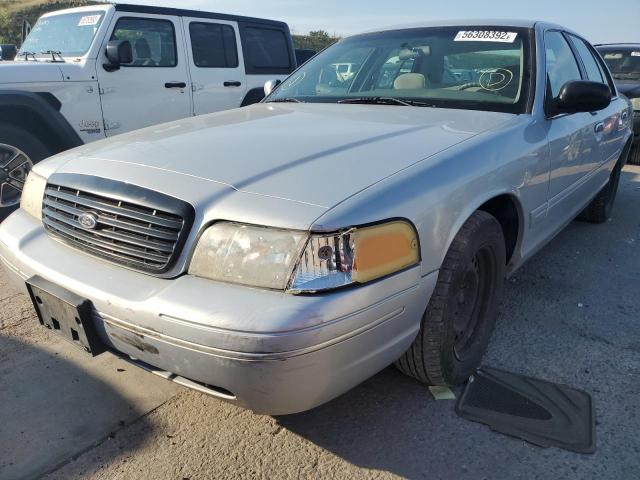 Photo 9 from auction – 2002 FORD CROWN VICT with VIN 2FAFP73W72X103036