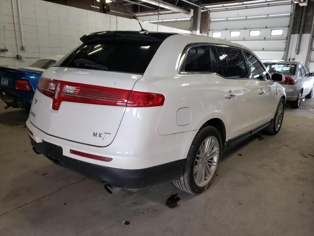 Photo 4 from auction – 2019 LINCOLN MKT with VIN 2LMHJ5AT5KBL01970