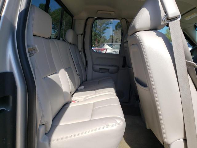 Photo 6 from auction – 2011 CHEVROLET SILVERADO with VIN 1GCRKTE38BZ266404