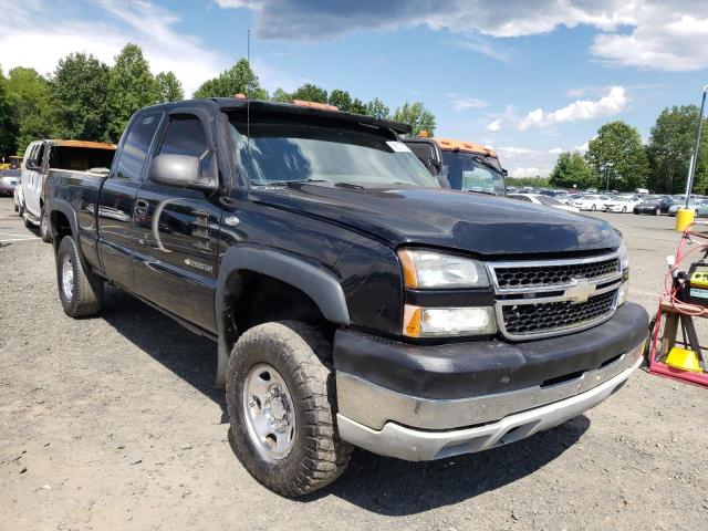 CHEVROLET SILVERADO 2006 with VIN 1GCHK29UX6E281783 - Photo from auction