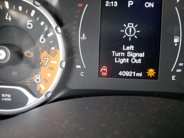 Photo 8 from auction – 2018 JEEP RENEGADE L with VIN ZACCJBBB0JPJ02461