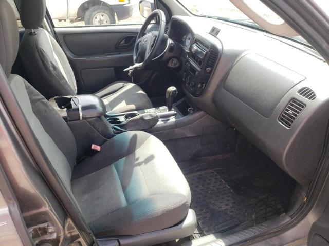Photo 5 from auction – 2005 FORD ESCAPE XLS with VIN 1FMCU02Z05KC91474